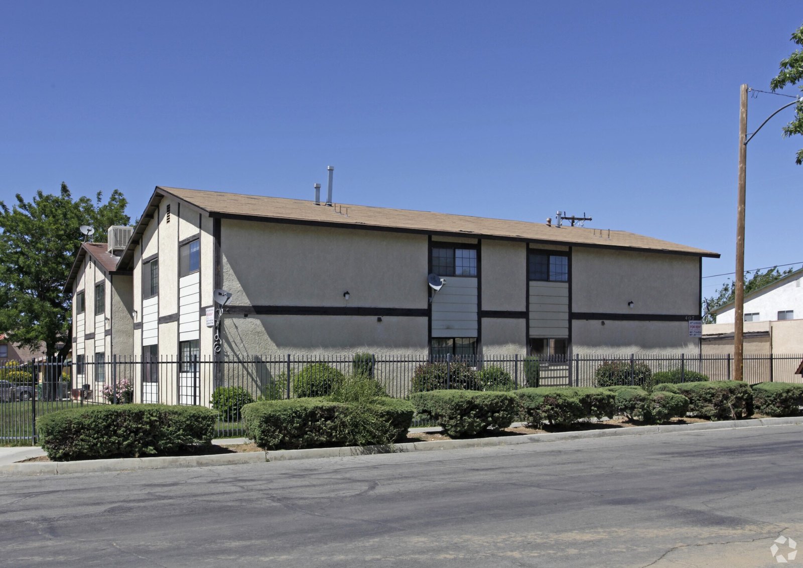 407 E. Ave Q3, Palmdale, CA 93550