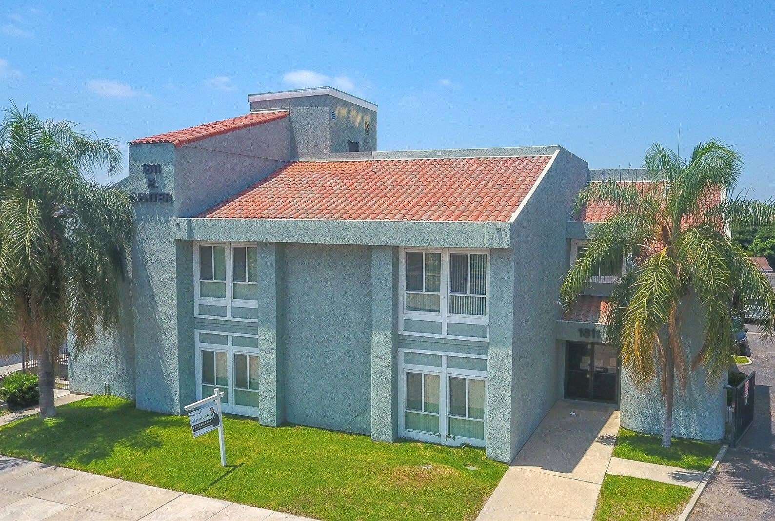 1811 E Center Street, Anaheim, CA