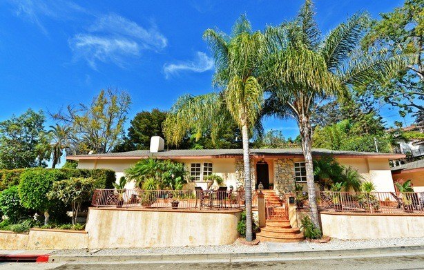 505 E Mountain St., Glendale, CA 91207