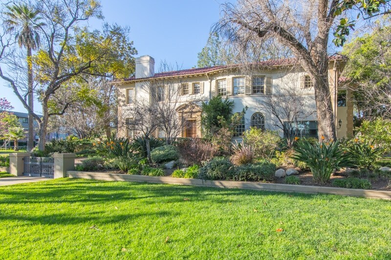 210 S Orange Grove Blvd, Pasadena, CA — office building